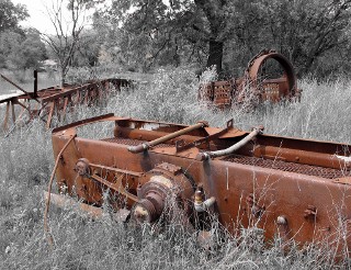 farm equipment (320x246) farm equipment (320x246)