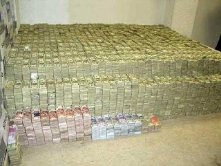 money pile 320x2401 Deflation and Depression