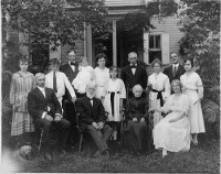 multiplegenerations 200x158 The Importance Of Family